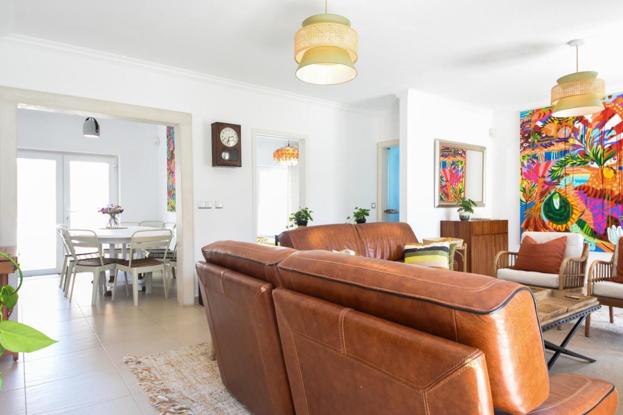 Aroeira Villa With Heated Pool By Golf Course, Beach And Lisbon Exterior foto