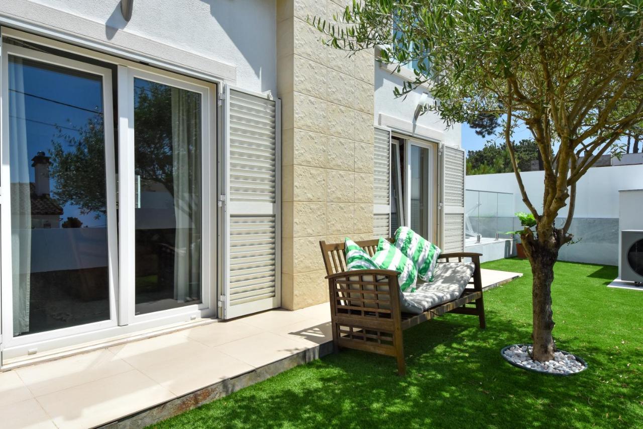 Aroeira Villa With Heated Pool By Golf Course, Beach And Lisbon Exterior foto